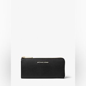 Michael Kors Black Jet Set Travel Wallet